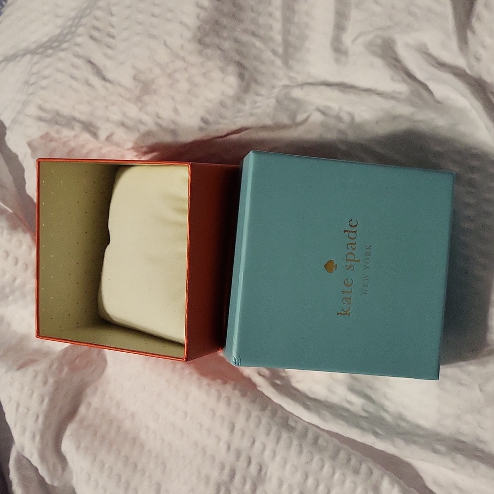 EMPTY Kate Spade Watch Box Pillow Storage - Picture 7 of 7